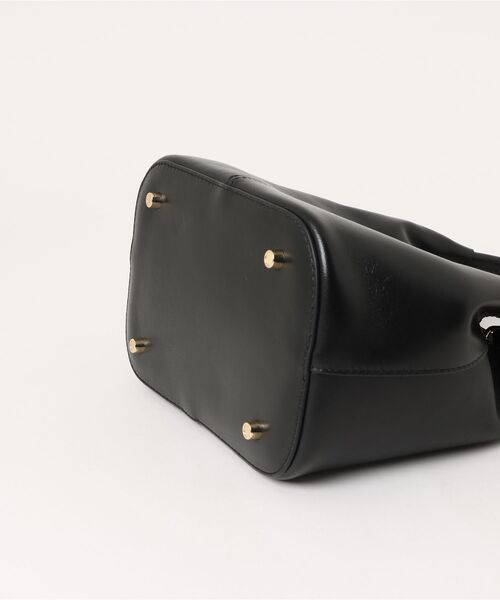 NICAL(ニカル)の「【本革】【NICAL】ラウンドバッグ/554183(ショルダーバッグ・レディース・アイボリー/ブラック/キャメル・FREE)」の5枚目の写真