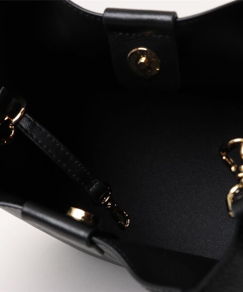 NICAL(ニカル)の「【本革】【NICAL】ラウンドバッグ/554183(ショルダーバッグ・レディース・アイボリー/ブラック/キャメル・FREE)」の6枚目の写真