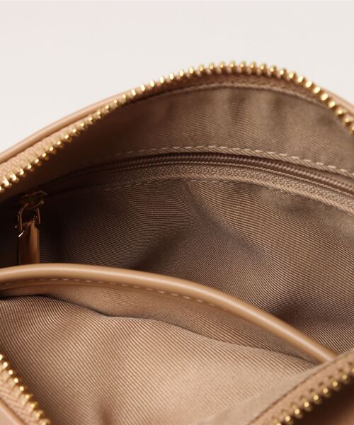 NICAL(ニカル)の「【本革】【NICAL】ラウンドバッグ/554183(ショルダーバッグ・レディース・アイボリー/ブラック/キャメル・FREE)」の12枚目の写真