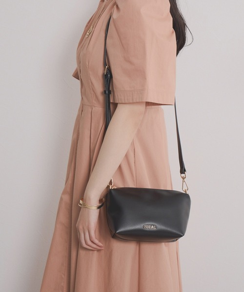 NICAL(ニカル)の「【本革】【NICAL】ラウンドバッグ/554183(ショルダーバッグ・レディース・アイボリー/ブラック/キャメル・FREE)」の14枚目の写真