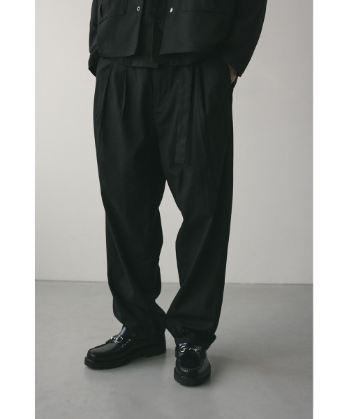 STYLEMIXER（スタイルミキサー）の「フロントベルトタックイージーパンツ（その他パンツ・メンズ・ライトカーキ/ブラック・MEDIUM/LARGE）」の4枚目の写真