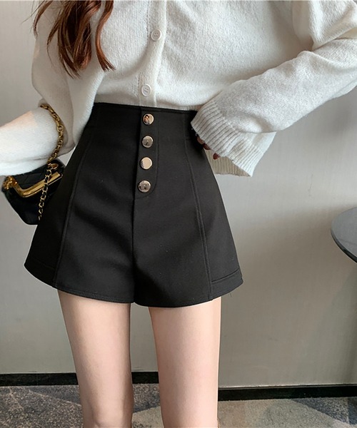 Asterellivi（アステレリビ）の「ハイウエストショートパンツ（その他パンツ・レディース・ライトベージュ/ブラック・S/M/L）」の14枚目の写真