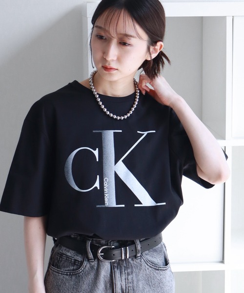 Calvin Klein(カルバン・クライン)の「【Calvin Klein/カルバンクライン】 CK ロゴ クルーネック 半袖 Tシャツ(Tシャツ/カットソー・メンズ・ホワイト/ブラック・S/XXL/XL/L/M)」の21枚目の写真