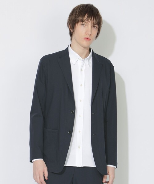 CB CRESTBRIDGE(シービークレストブリッジ)の「ライトウェイトファンクショナルパッカブルジャケット(テーラードジャケット・メンズ・ネイビー/ベージュ系その他3・3/2)」の1枚目の写真