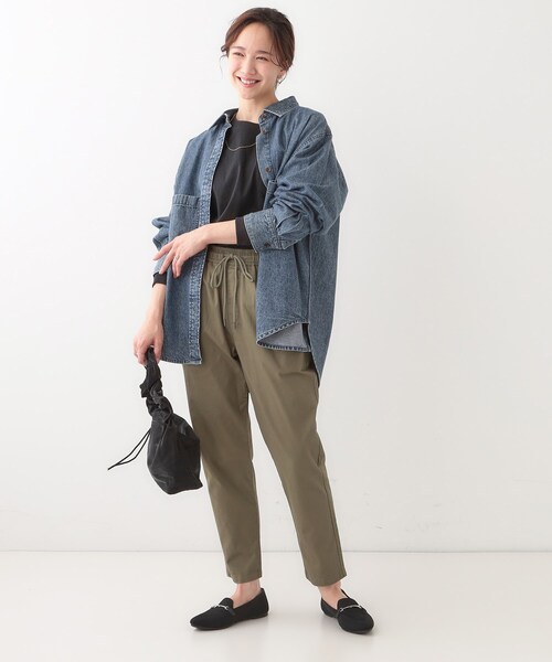 SHOO・LA・RUE（シューラルー）の「【洗える/美脚シルエット】綿ストレッチイージーテーパードパンツ（その他パンツ・レディース・ブラック/カーキ/ベージュ/ピンク系・01/02/03/04/05/10）」の19枚目の写真