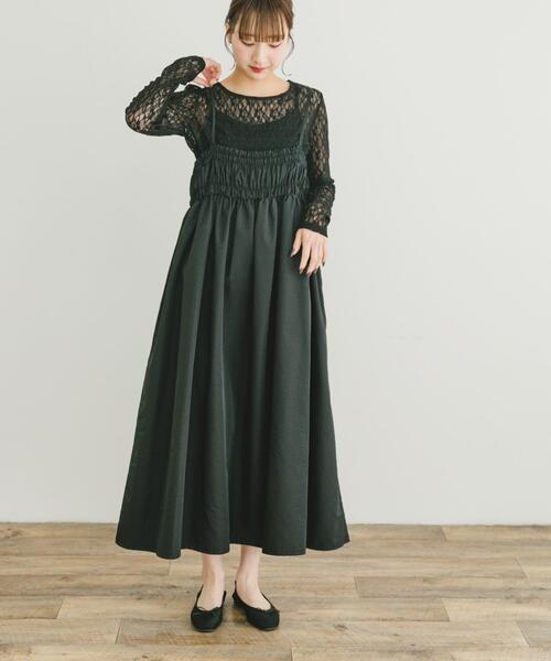 ITEMS URBANRESEARCH（アイテムズ アーバンリサーチ）の「シャーリングキャミワンピース（ワンピース・レディース・ブラック/ベージュ・FREE）」の9枚目の写真