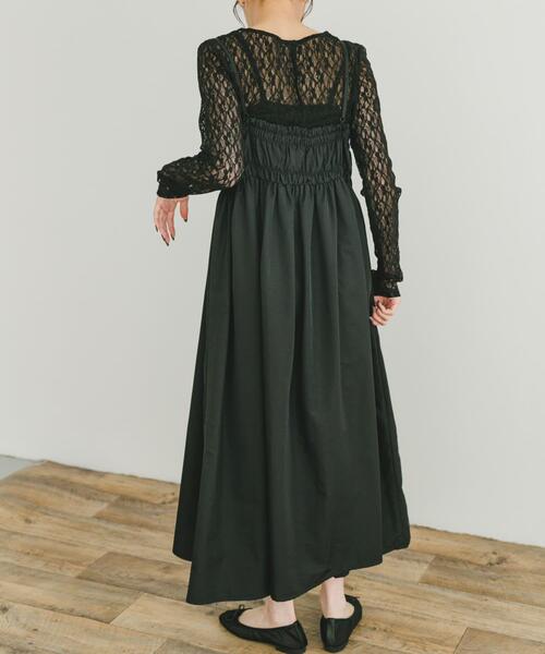 ITEMS URBANRESEARCH（アイテムズ アーバンリサーチ）の「シャーリングキャミワンピース（ワンピース・レディース・ブラック/ベージュ・FREE）」の13枚目の写真