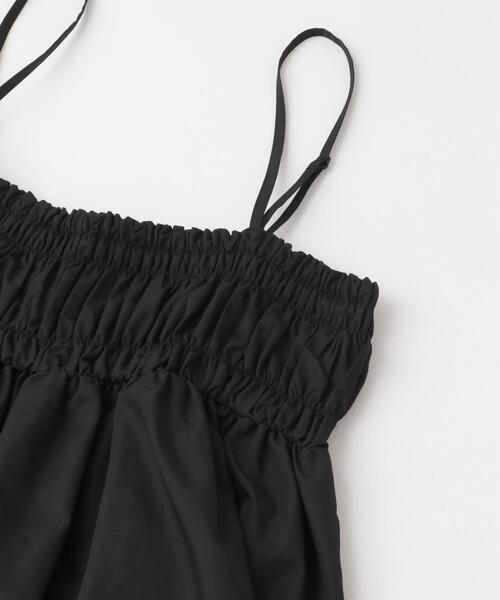 ITEMS URBANRESEARCH（アイテムズ アーバンリサーチ）の「シャーリングキャミワンピース（ワンピース・レディース・ブラック/ベージュ・FREE）」の17枚目の写真