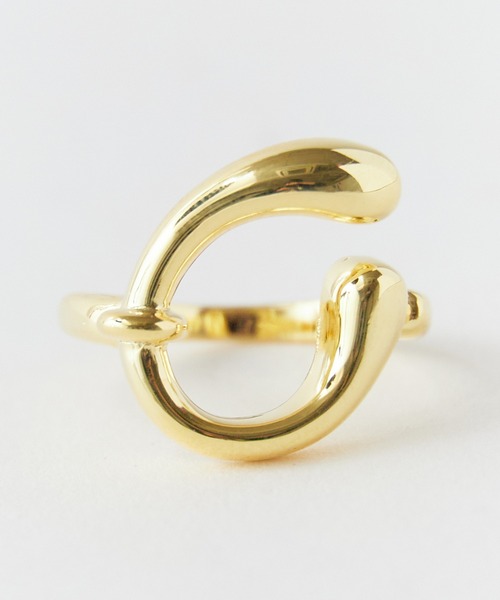 blatto(ブラット)の「blatto/ブラット デザインリング フリーサイズ bla-ring-00581 秋物 秋服 2026年秋冬(リング・レディース・ゴールド・FREE)」の2枚目の写真