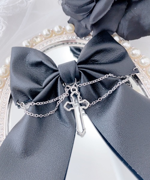 MA*RS（アメーバーマーズ）の「合皮クロス×チェーンクリップ（バレッタ/ヘアクリップ・レディース・ブラック・FREE）」の4枚目の写真