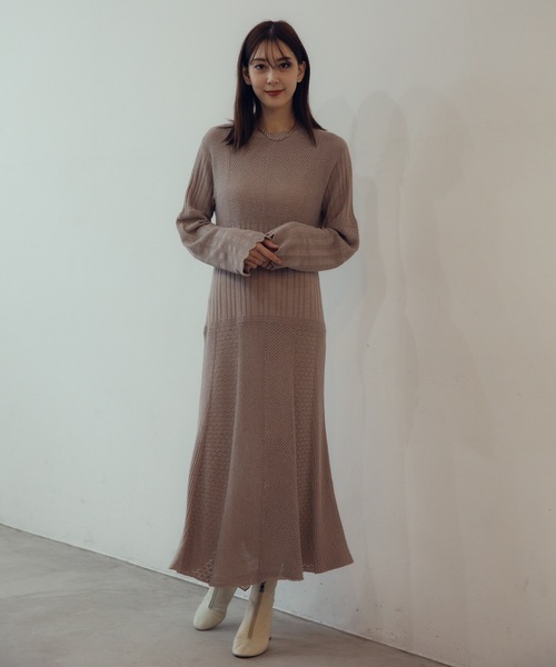 CIEL'AIR(シエルエアー)の「Knit Dress(ワンピース・レディース・ベージュ/ブラック・MEDIUM/LARGE)」の5枚目の写真