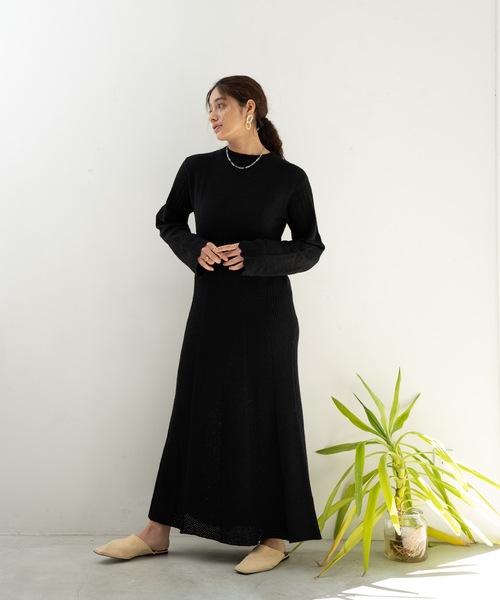 CIEL'AIR(シエルエアー)の「Knit Dress(ワンピース・レディース・ベージュ/ブラック・MEDIUM/LARGE)」の9枚目の写真