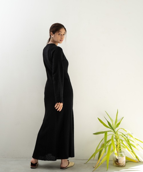 CIEL'AIR(シエルエアー)の「Knit Dress(ワンピース・レディース・ベージュ/ブラック・MEDIUM/LARGE)」の10枚目の写真