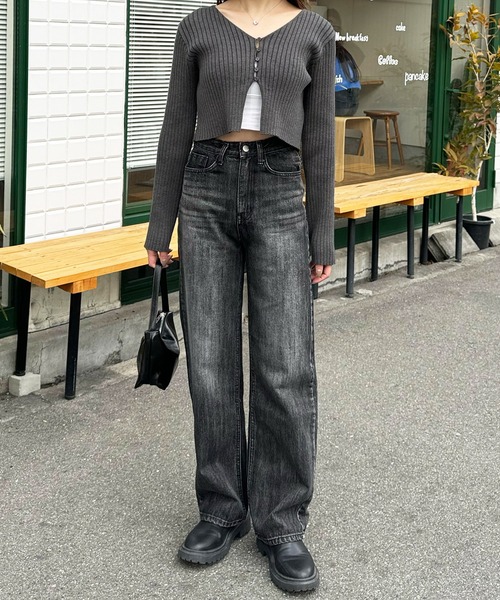 LE MORE（リモア）の「ボタンリブショートカーディガン（カーディガン/ボレロ・レディース・ブラック/アイボリー/ブルー/チャコール・FREE）」の16枚目の写真