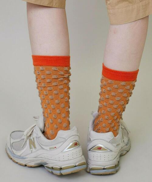 FRAPBOIS(フラボア)の「ドットソックス(ソックス/靴下・レディース・エメラルド/ブラック/オレンジ・FREE)」の6枚目の写真