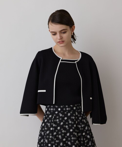 GRACE CONTINENTAL（グレースコンチネンタル）の「バイカラースリットニットカーディガン（カーディガン/ボレロ・レディース・ブラック/ブルー/ホワイト・36）」の20枚目の写真