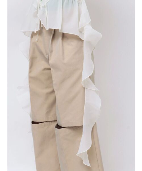 dazzlin(ダズリン)の「2WAYフルイドペプラムビスチェ(キャミソール・レディース・ブルー/アイボリー/ブラック/オレンジ・FREE)」の15枚目の写真