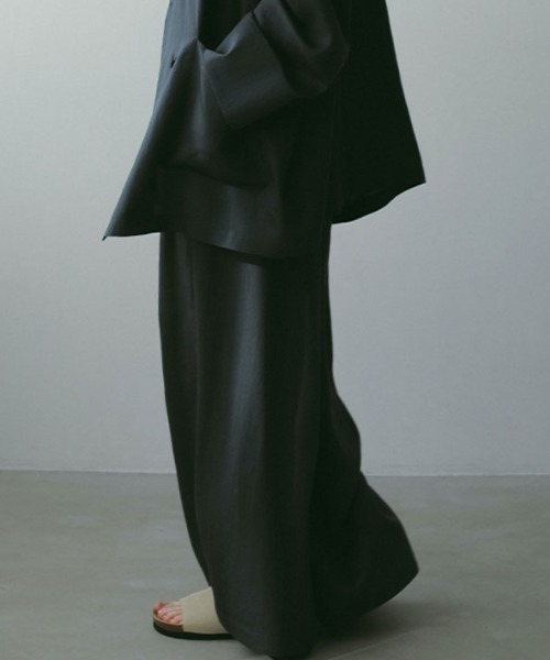 リラクシータックワイドパンツ（その他パンツ）｜ETRE TOKYO（エトレ