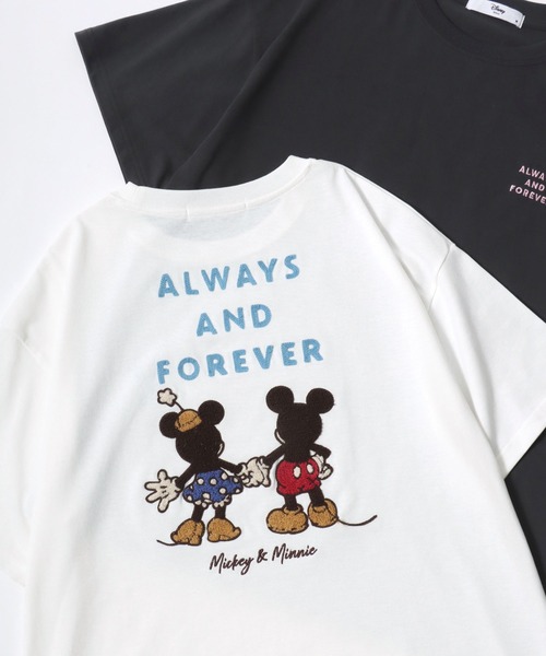 Disney(ディズニー)の「Disney/ディズニー オーバーサイズ ミッキ キャラクター サガラ フロッキー 刺繍 半袖Tシャツ(Tシャツ/カットソー・レディース・アッシュグレー/パープル系その他/イエロー系その他/ブルー系その他2/ブルー系その他3/ブラック系その他/ベージュ系その他/グリーン系その他/スミクロ/ブルー系その他/グレー系その他2/グリーン系その他3/レッド/ホワイト/ピンク系その他/ブラック系その他3/パープル系その他2/グリーン系その他2/グレー系その他/ブラック系その他2/ホワイト系その他2/ホワイト系その他/ブラック系その他4/ブラック系その他5・M/L)」の2枚目の写真