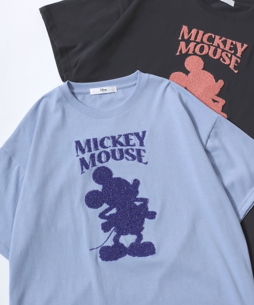 Disney(ディズニー)の「Disney/ディズニー オーバーサイズ ミッキ キャラクター サガラ フロッキー 刺繍 半袖Tシャツ(Tシャツ/カットソー・レディース・アッシュグレー/パープル系その他/イエロー系その他/ブルー系その他2/ブルー系その他3/ブラック系その他/ベージュ系その他/グリーン系その他/スミクロ/ブルー系その他/グレー系その他2/グリーン系その他3/レッド/ホワイト/ピンク系その他/ブラック系その他3/パープル系その他2/グリーン系その他2/グレー系その他/ブラック系その他2/ホワイト系その他2/ホワイト系その他/ブラック系その他4/ブラック系その他5・M/L)」の17枚目の写真
