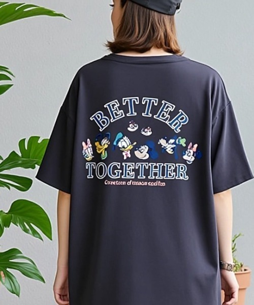 Disney(ディズニー)の「Disney/ディズニー オーバーサイズ ミッキ キャラクター サガラ フロッキー 刺繍 半袖Tシャツ(Tシャツ/カットソー・レディース・アッシュグレー/パープル系その他/イエロー系その他/ブルー系その他2/ブルー系その他3/ブラック系その他/ベージュ系その他/グリーン系その他/スミクロ/ブルー系その他/グレー系その他2/グリーン系その他3/レッド/ホワイト/ピンク系その他/ブラック系その他3/パープル系その他2/グリーン系その他2/グレー系その他/ブラック系その他2/ホワイト系その他2/ホワイト系その他/ブラック系その他4/ブラック系その他5・M/L)」の7枚目の写真