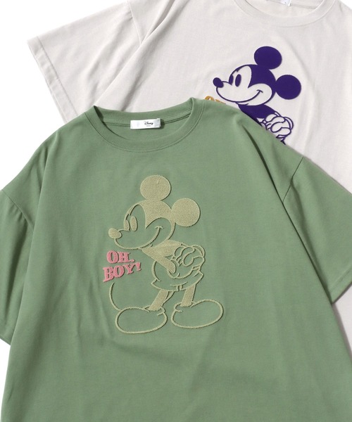 Disney(ディズニー)の「Disney/ディズニー オーバーサイズ ミッキ キャラクター サガラ フロッキー 刺繍 半袖Tシャツ(Tシャツ/カットソー・レディース・アッシュグレー/パープル系その他/イエロー系その他/ブルー系その他2/ブルー系その他3/ブラック系その他/ベージュ系その他/グリーン系その他/スミクロ/ブルー系その他/グレー系その他2/グリーン系その他3/レッド/ホワイト/ピンク系その他/ブラック系その他3/パープル系その他2/グリーン系その他2/グレー系その他/ブラック系その他2/ホワイト系その他2/ホワイト系その他/ブラック系その他4/ブラック系その他5・M/L)」の15枚目の写真