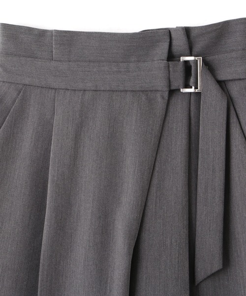 JILL by JILL STUART（ジルバイジルスチュアート）の「◇アシメラップパンツ（その他パンツ・レディース・ベージュ/チャコールグレー・MEDIUM/SMALL）」の7枚目の写真