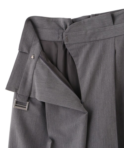 JILL by JILL STUART（ジルバイジルスチュアート）の「◇アシメラップパンツ（その他パンツ・レディース・ベージュ/チャコールグレー・MEDIUM/SMALL）」の3枚目の写真