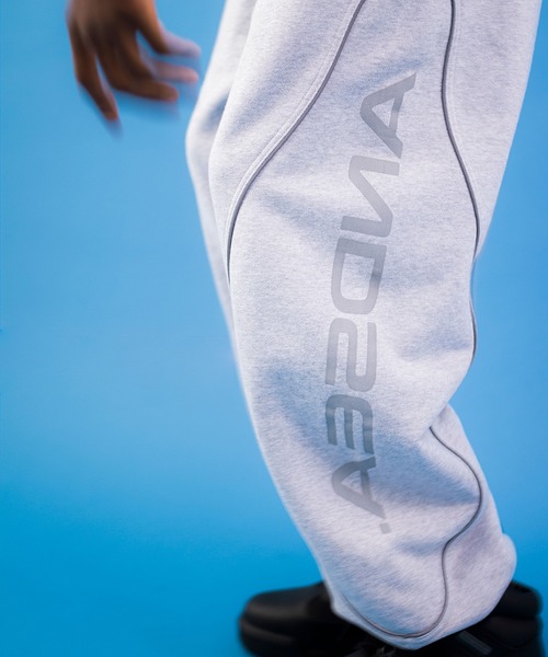 WIND AND SEA(ウィンダンシー)の「Piping Sweat Pant(スウェットパンツ・メンズ・チャコールグレー/アッシュグレー/ブラック・SMALL/MEDIUM/LARGE/X-LARGE)」の20枚目の写真