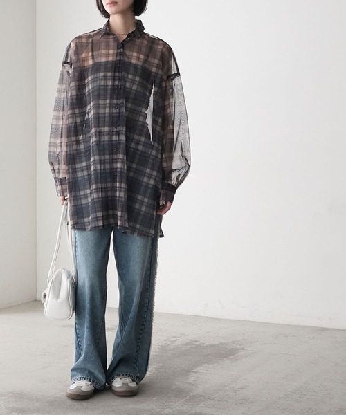forksy.(フォルクシー)の「【forksy.】ルーズスリーブ シアーチェックビッグシャツ(シャツ/ブラウス・レディース・グリーン系/ネイビー系・FREE)」の19枚目の写真