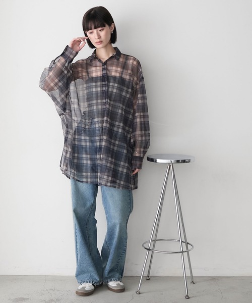 forksy.(フォルクシー)の「【forksy.】ルーズスリーブ シアーチェックビッグシャツ(シャツ/ブラウス・レディース・グリーン系/ネイビー系・FREE)」の22枚目の写真