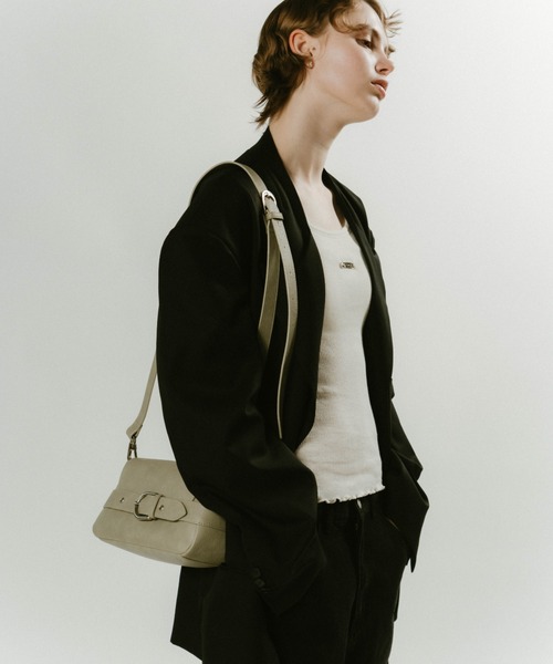 Knuth Marf（クヌースマーフ）の「front belt shoulder bag（ショルダーバッグ・レディース・レッド/ミント・ONE SIZE）」の10枚目の写真