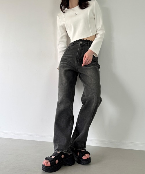 junoah（ジュノア）の「コットンレースストレートデニム（デニムパンツ・レディース・ブラック/ライトブルー・SMALL/MEDIUM/LARGE/X-LARGE）」の12枚目の写真