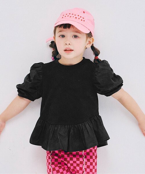 p.premier（ピードットプルミエ）の「シャーリングパフスリーブペプラム半袖Tシャツ（Tシャツ/カットソー・キッズ・ブラウン/グリーン/ブラック/アイボリー・80/90/100/110/120/130/140）」の3枚目の写真