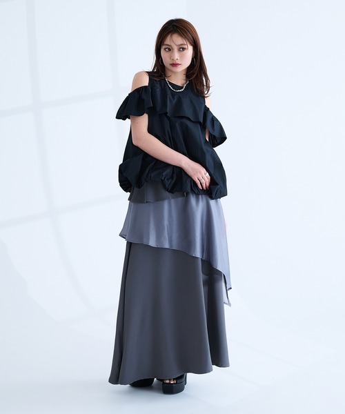 Ellno de Mavie(エルノデメヴィ)の「バルーンオフショルトップス(シャツ/ブラウス・レディース・オフホワイト/グレー系その他/ブラック・FREE)」の11枚目の写真