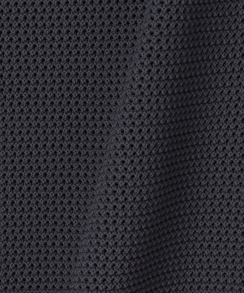 SHIPS（シップス）の「City Ambient Products:〈手洗い可能〉ポリエステル メッシュ ニット ショートスリーブ ポロ（ポロシャツ・メンズ・ブラック/ダークグリーン/オフホワイト/ダークグレー・SMALL/MEDIUM/LARGE）」の18枚目の写真