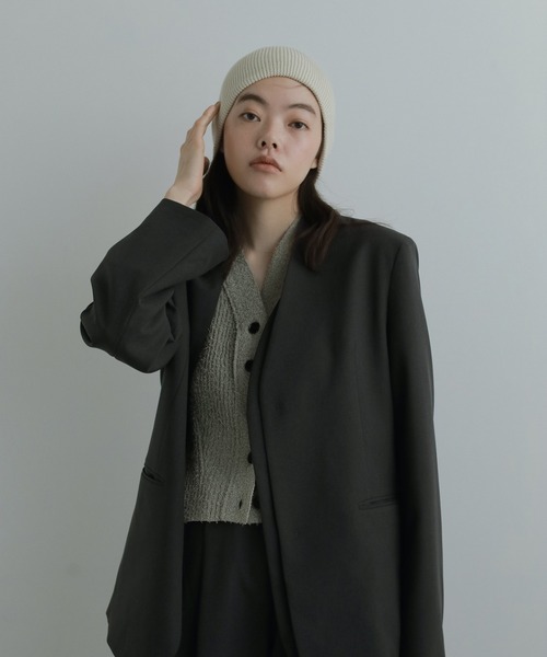 anuke(アンヌーク)の「Knit Beanie(ニットキャップ/ビーニー・レディース・チャコールグレー/ブラック/アイボリー・FREE)」の6枚目の写真
