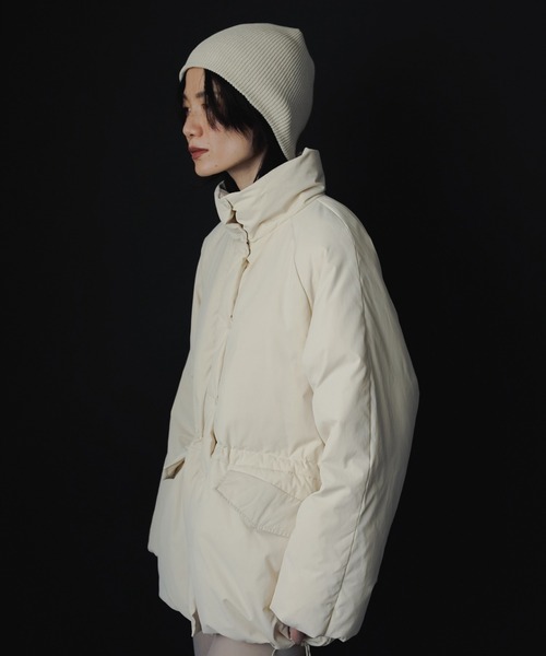 anuke(アンヌーク)の「Knit Beanie(ニットキャップ/ビーニー・レディース・チャコールグレー/ブラック/アイボリー・FREE)」の4枚目の写真
