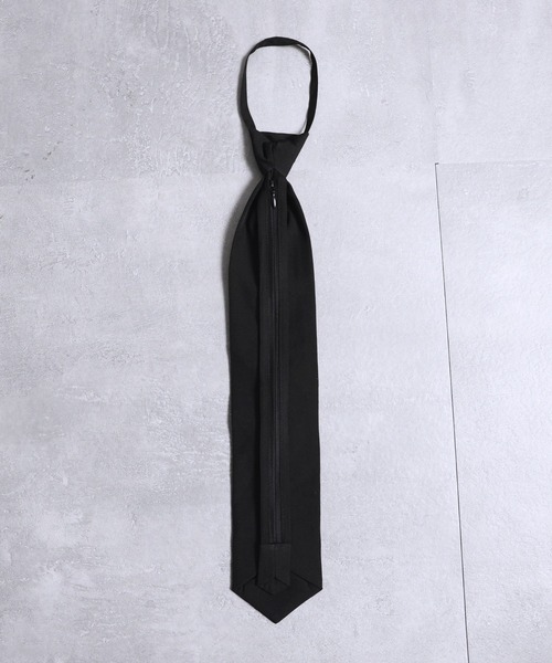 Amilige(アミリージュ)の「Bandage Bear刺繍ネクタイ(ネクタイ・メンズ・ブラック・FREE)」の9枚目の写真