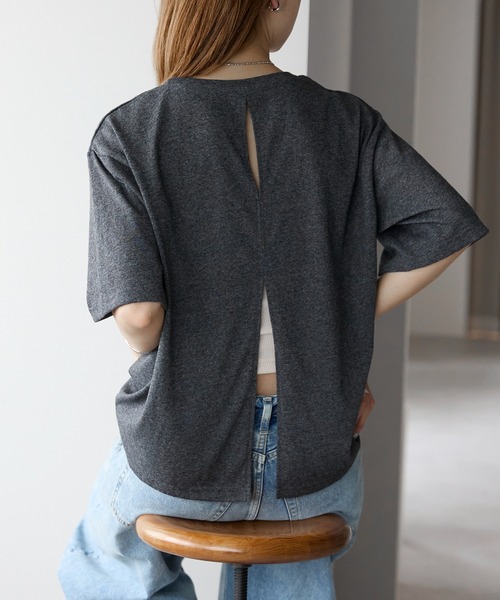 salsationサルセーション新作サイドスリットTシャツダークブラウンＳサイズ Salsationサルセーション新作Tシャツ(XS)サイズ ダークグレー色
