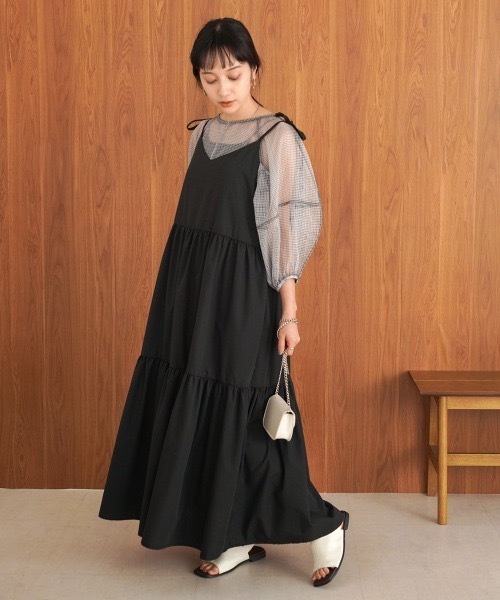 Bab(バブ)の「シアーチェックランタンスリーブブラウス(シャツ/ブラウス・レディース・ブラック/ベージュ・MEDIUM)」の4枚目の写真