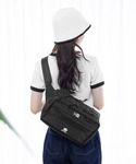 マリクワボディバッグ マリークワント MARY QUANT NEW ERA(R) × MARY QUANTスクエア