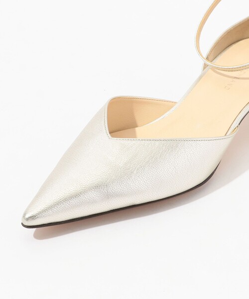 TOMORROWLAND （トゥモローランド）の「TOMORROWLAND ポインテッド ミュール（パンプス・レディース・シルバー・38/37/36）」の6枚目の写真