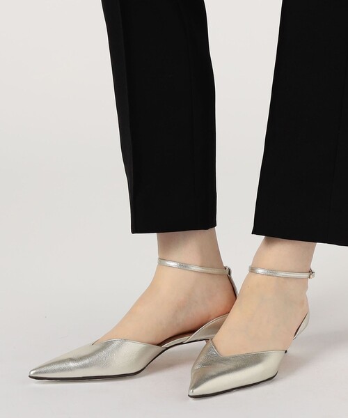 TOMORROWLAND （トゥモローランド）の「TOMORROWLAND ポインテッド ミュール（パンプス・レディース・シルバー・38/37/36）」の9枚目の写真