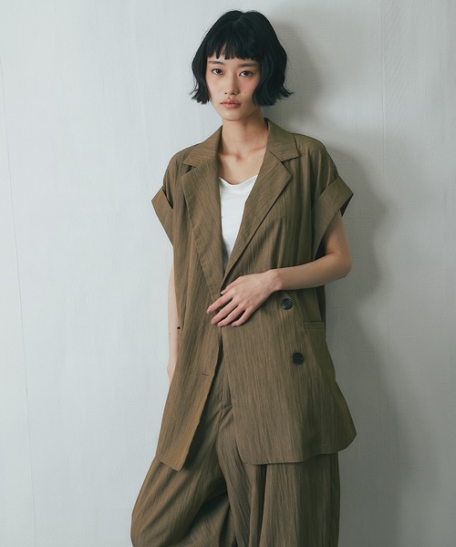 ヤマダヤ　vin Ample リネンライクハーフスリーブジャケット新品 ヤマダヤ vin Ample リネンライクハーフスリーブジャケット新品