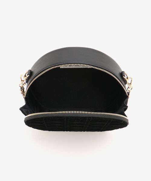 MAJESTIC LEGON(マジェスティックレゴン)の「レディサークルバッグ(ショルダーバッグ・レディース・アイボリー/ブラック/ホワイト系その他2・FREE)」の8枚目の写真