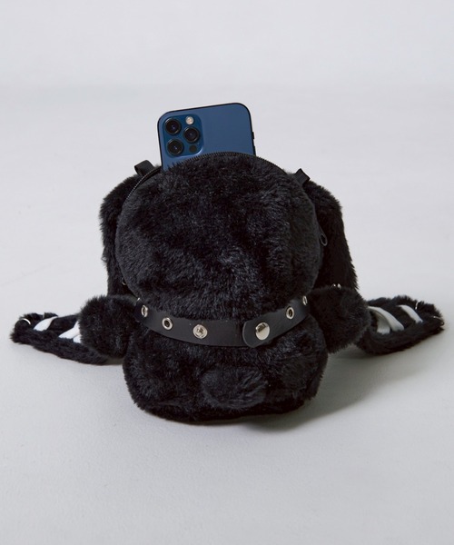 REFLEM（レフレム）の「『REFLEM/レフレム』うさ耳ぬいぐるみバッグ