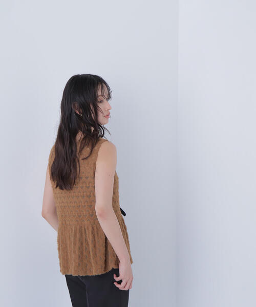 NATURAL BEAUTY BASIC（ナチュラルビューティーベーシック）の「◇フェザーレースジレ（シャツ/ブラウス・レディース・ブラウン系その他/ベージュ系その他・FREE）」の16枚目の写真