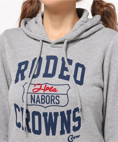 RODEO CROWNS WIDE BOWL(ロデオクラウンズワイドボウル)の「RCS カレッジ ロゴ スウェット パーカー(パーカー・レディース・ブラック/トップグレー/ボルドー・SMALL/MEDIUM)」の8枚目の写真