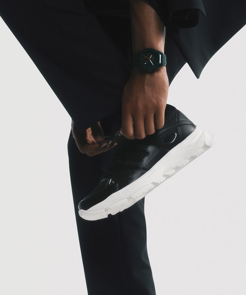 ARMANI EXCHANGE(アルマーニエクスチェンジ)の「【A|X アルマーニ エクスチェンジ】ミックスマテリアル レースアップスニーカー(スニーカー・メンズ・ブラック/オフホワイト・8/6/5.5/7.5/7/6.5/9.5/8.5/9)」の1枚目の写真